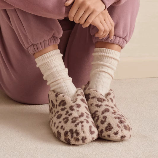 Women's Cabin Bootie Slipper - US 1384