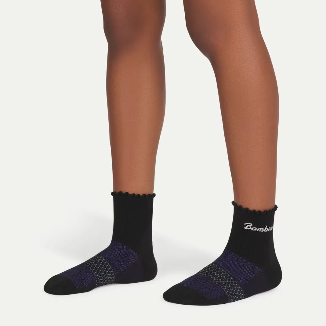Women’s UltraLite Ruffle Sport Quarter Sock 3-Pack - US 2990