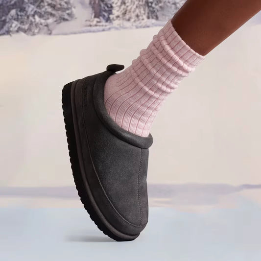 Women's Saturday Suede Slip-On - US 9277