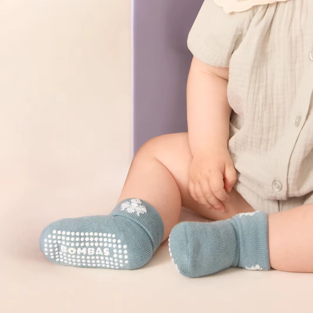 Baby Gripper Sock 8-Pack (6-12 Months) - US 1092