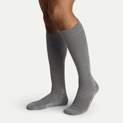 Men's Travel Compression Knee High Socks (15-20mmHg) - US 6667