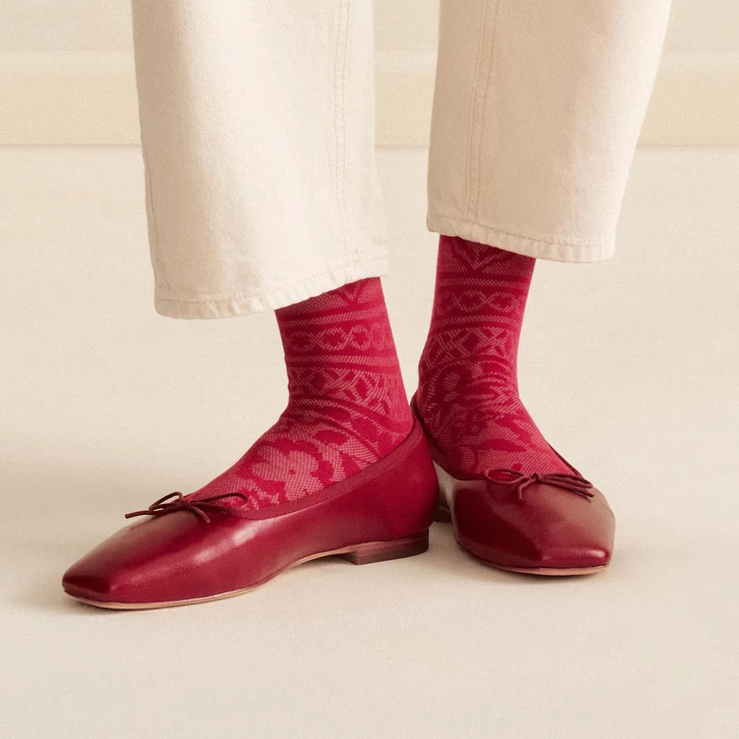 Women’s Floral Lace Half Calf Socks - US 5220