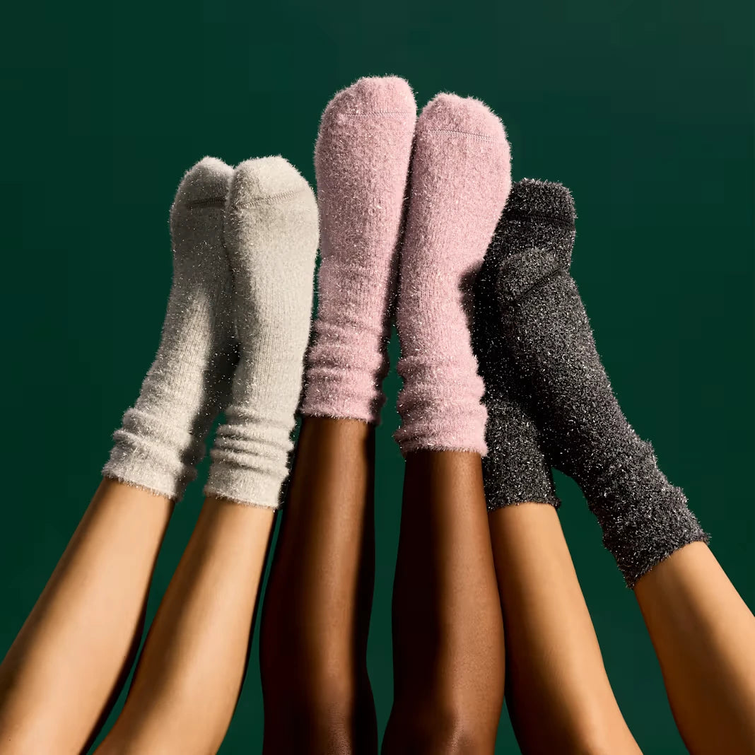 Women's Fuzzy Socks - US 7138